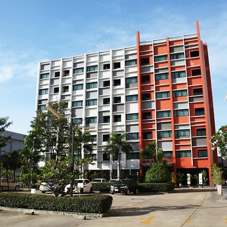 Kos Hotel Suvarnabhumi Airport -Sha Extra Plus Bangkok Bagian luar foto