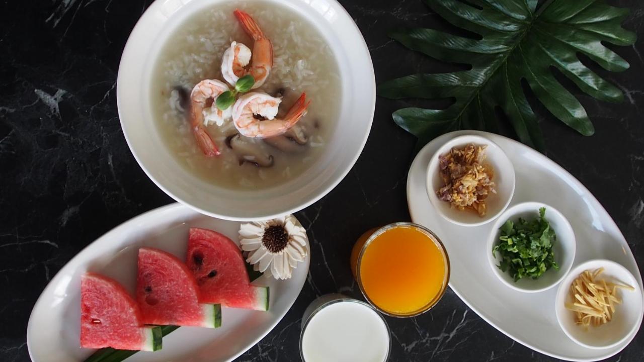 Kos Hotel Suvarnabhumi Airport -Sha Extra Plus Bangkok Bagian luar foto
